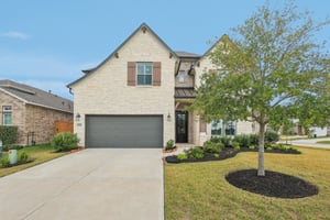 Sabine Lake Dr-S1811-001.jpg