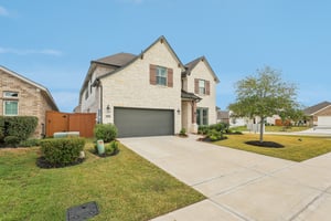 Sabine Lake Dr-S1811-002.jpg