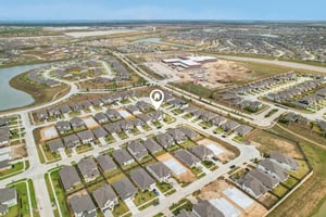 Sabine Lake Dr-S1811-040.jpg