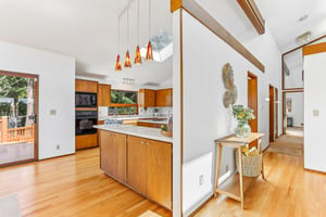 SE 1st St-S1208-011.jpg