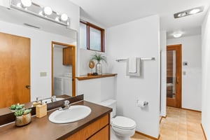 SE 1st St-S1208-034.jpg