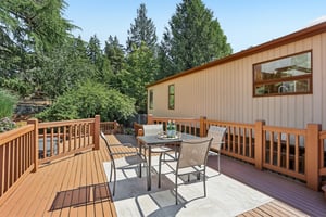 SE 1st St-S1208-042.jpg