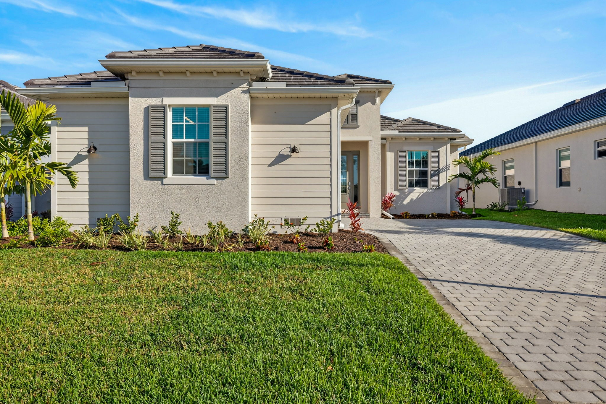 Front Exterior 1 of 2