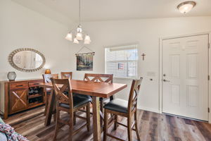 Foyer/Dining Room