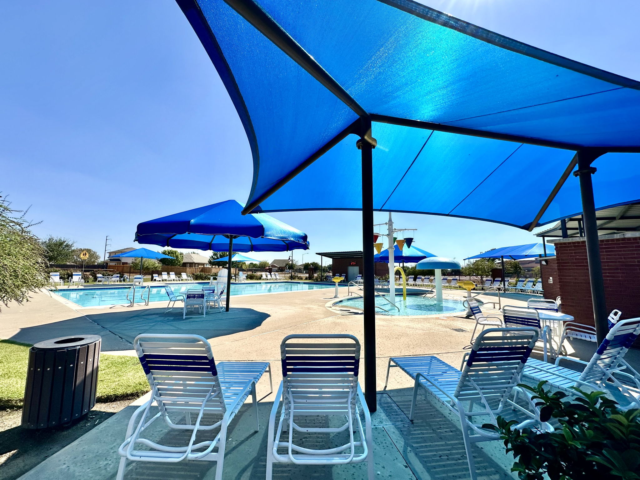 Community Pool/Splash Pad just blocks away