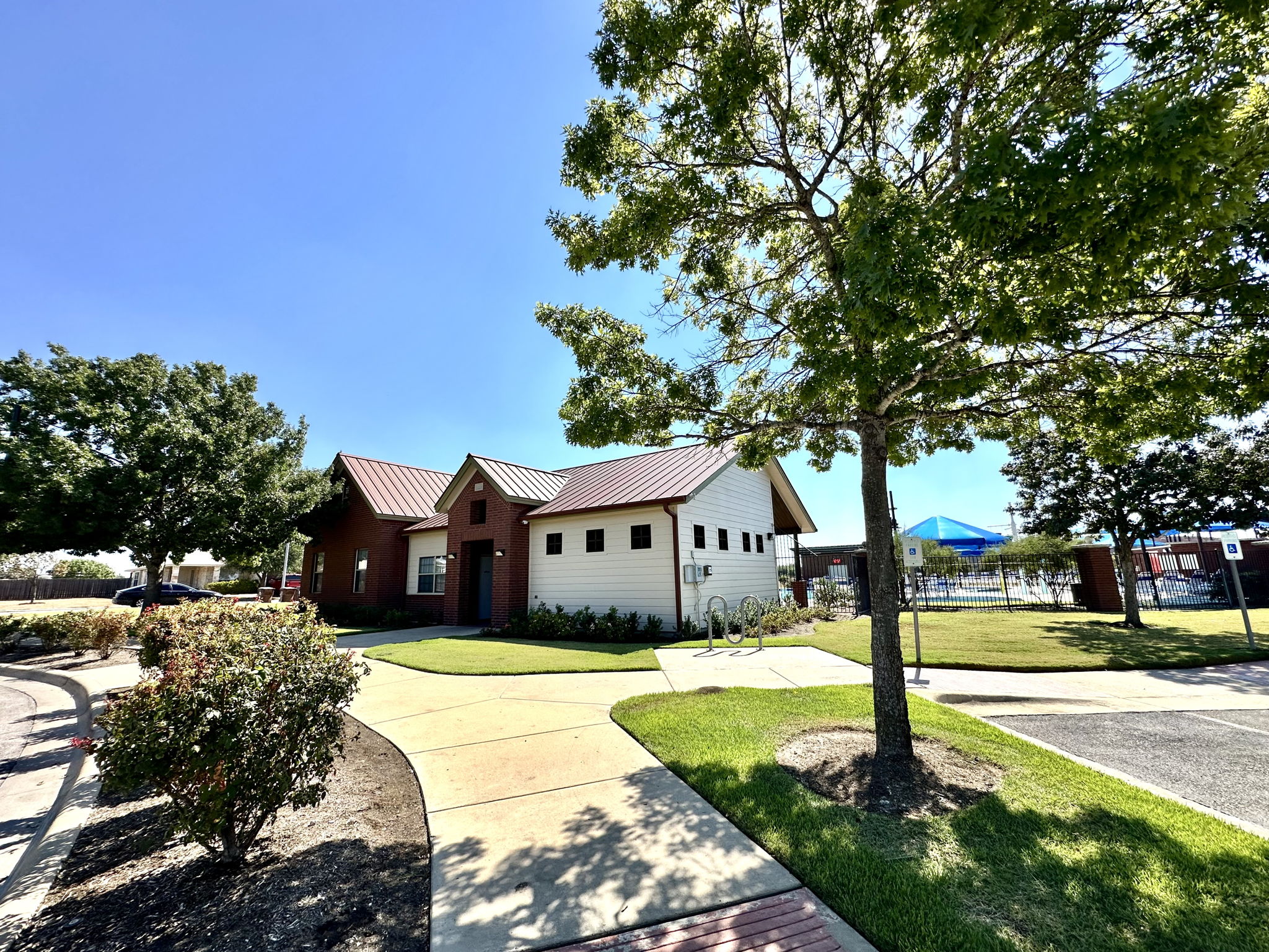 Community Club House & Basketball Court