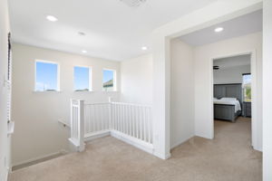 Even the staircase is nicely lit with natural light!