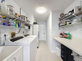  Photo 38