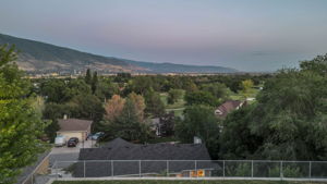  Photo 51