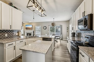 Lewiston Dr-S2402-013.jpg