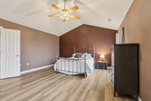 Lewiston Dr-S2402-022.jpg