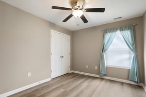 Lewiston Dr-S2402-023.jpg