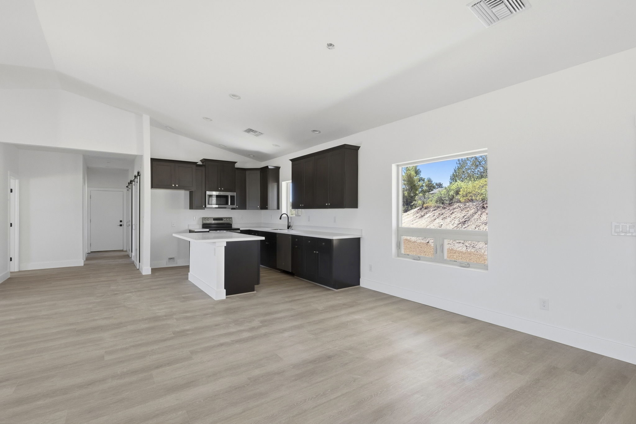 Great Room to Kitchen