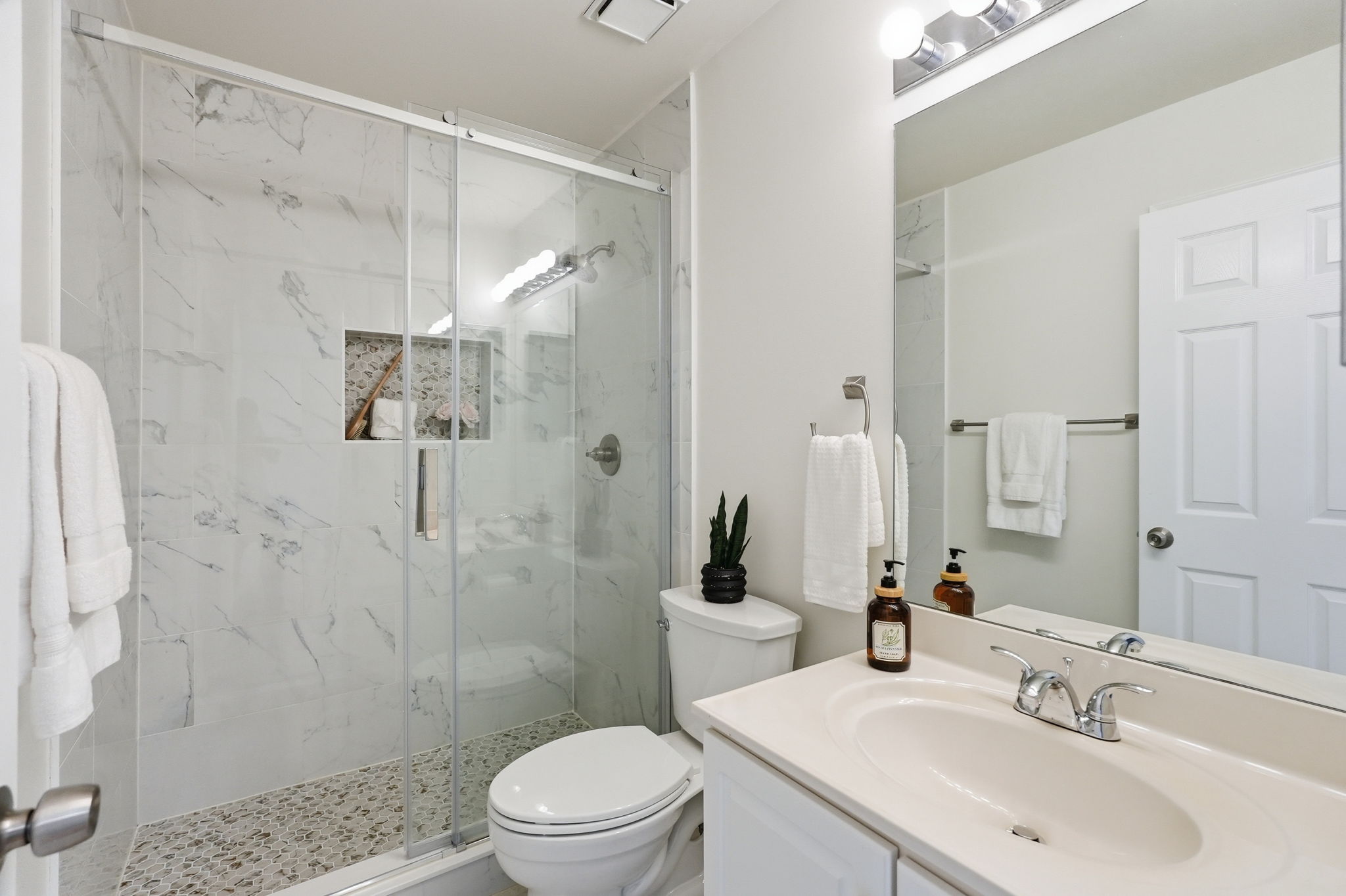 Hall Bathroom