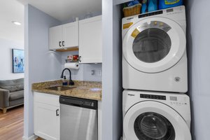 18. 13656 Harvest Glen Way.jpg