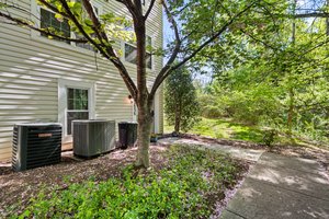 05. 13656 Harvest Glen Way.jpg