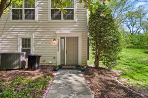 04. 13656 Harvest Glen Way.jpg