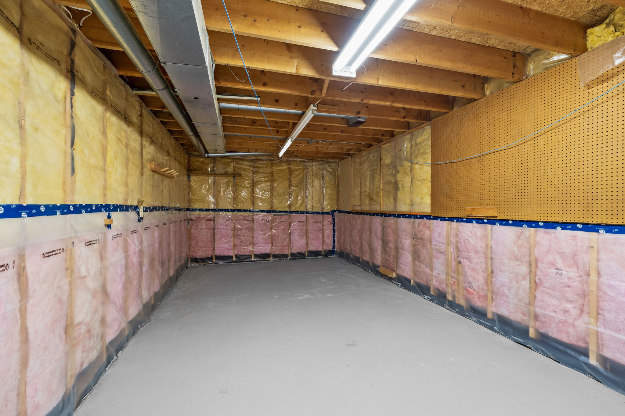  Photo 46