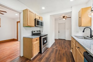 Oakwood Ave-010.jpg