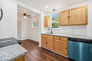 Oakwood Ave-011.jpg