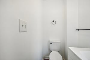 Oakwood Ave-015.jpg