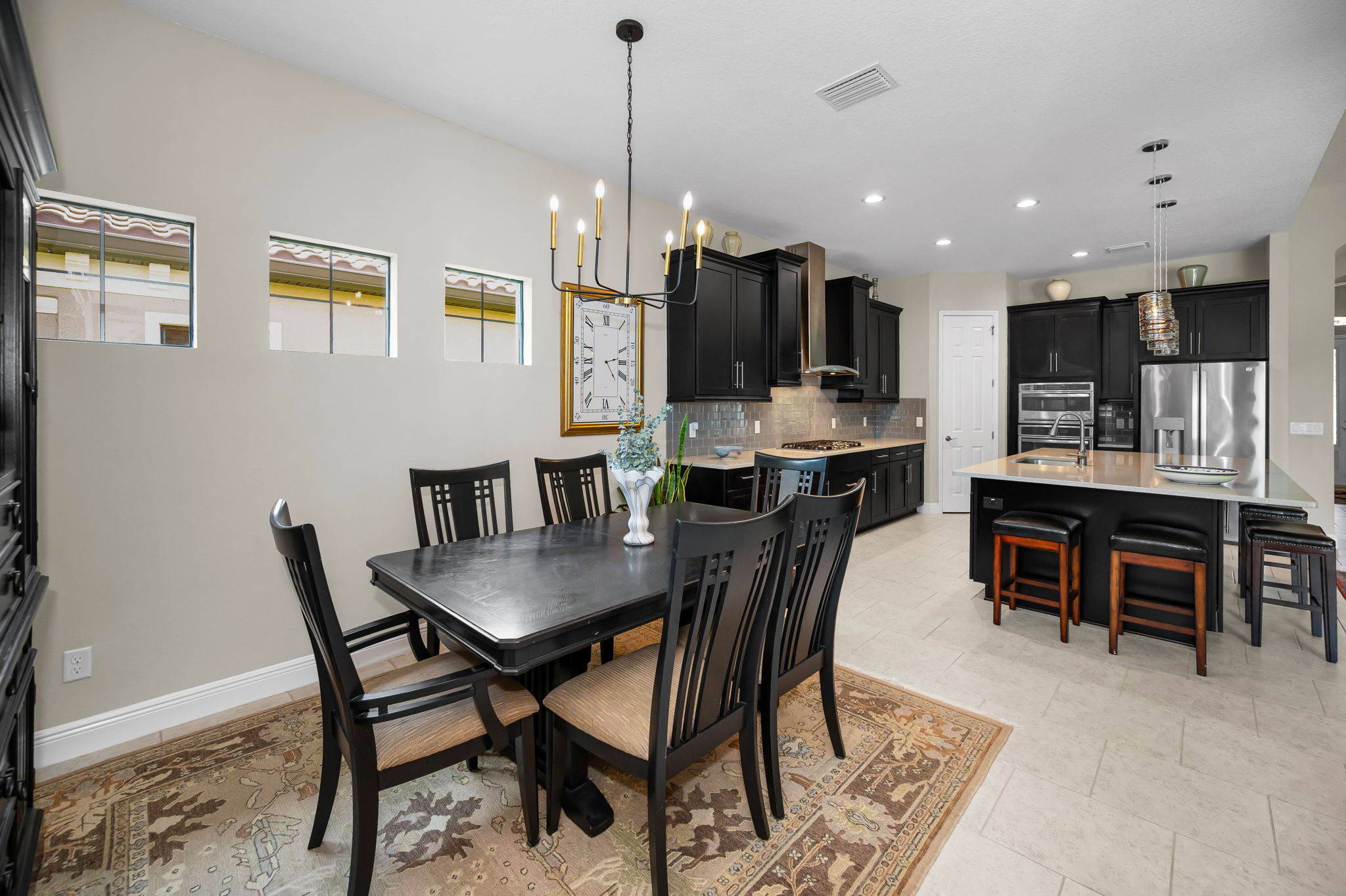 Dining Room4