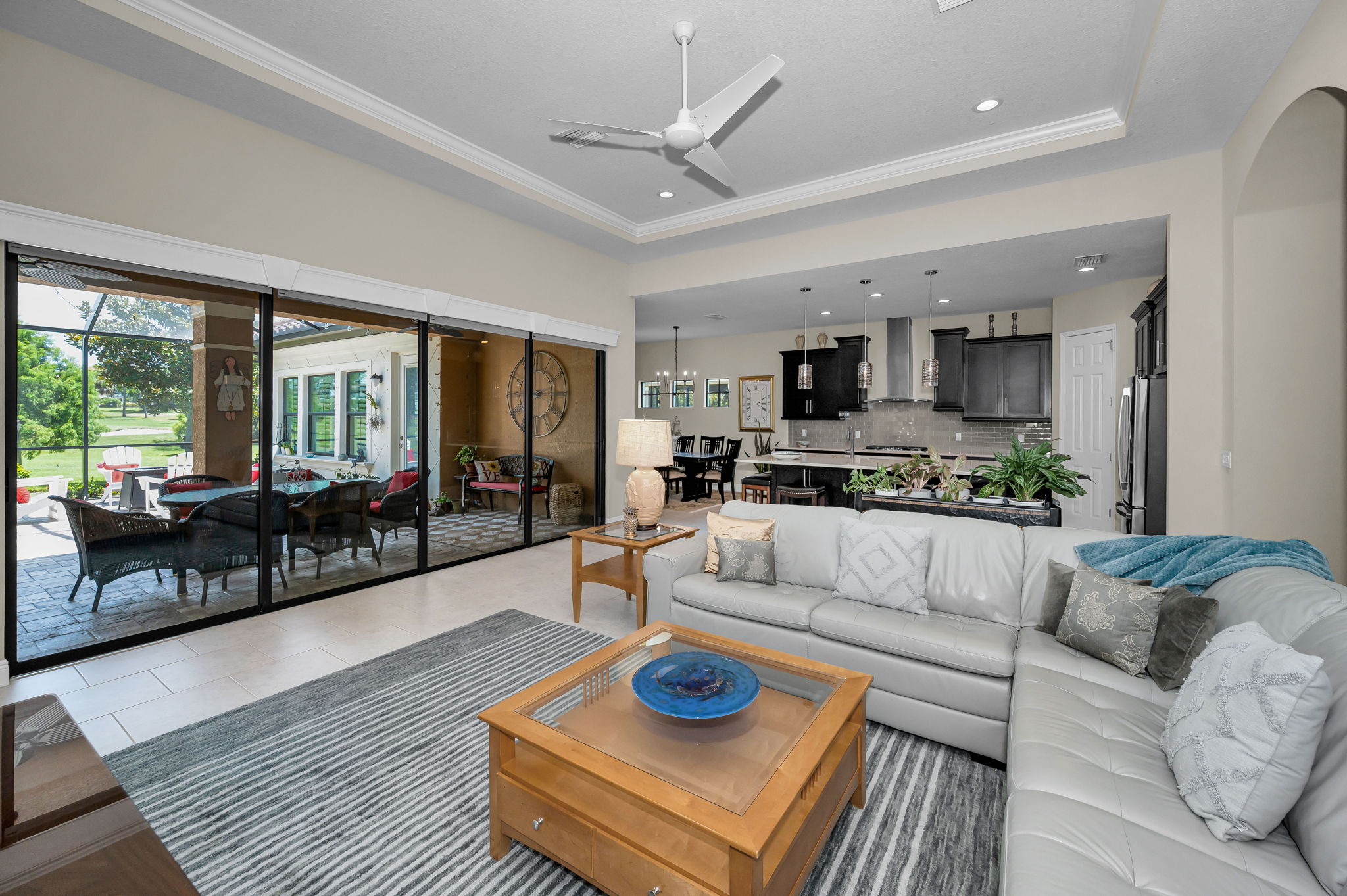 Living Room4