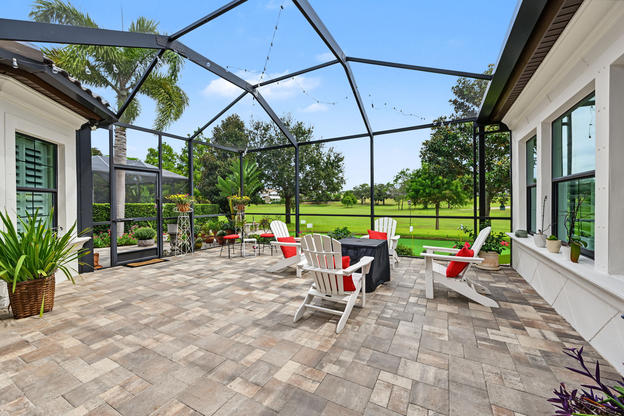 Screened Patio1