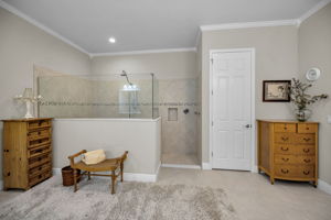 Primary Bathroom1f