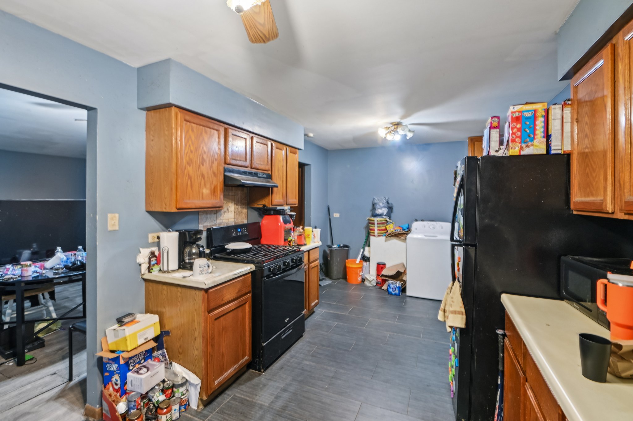 Woodview Ave-S2010-012.jpg