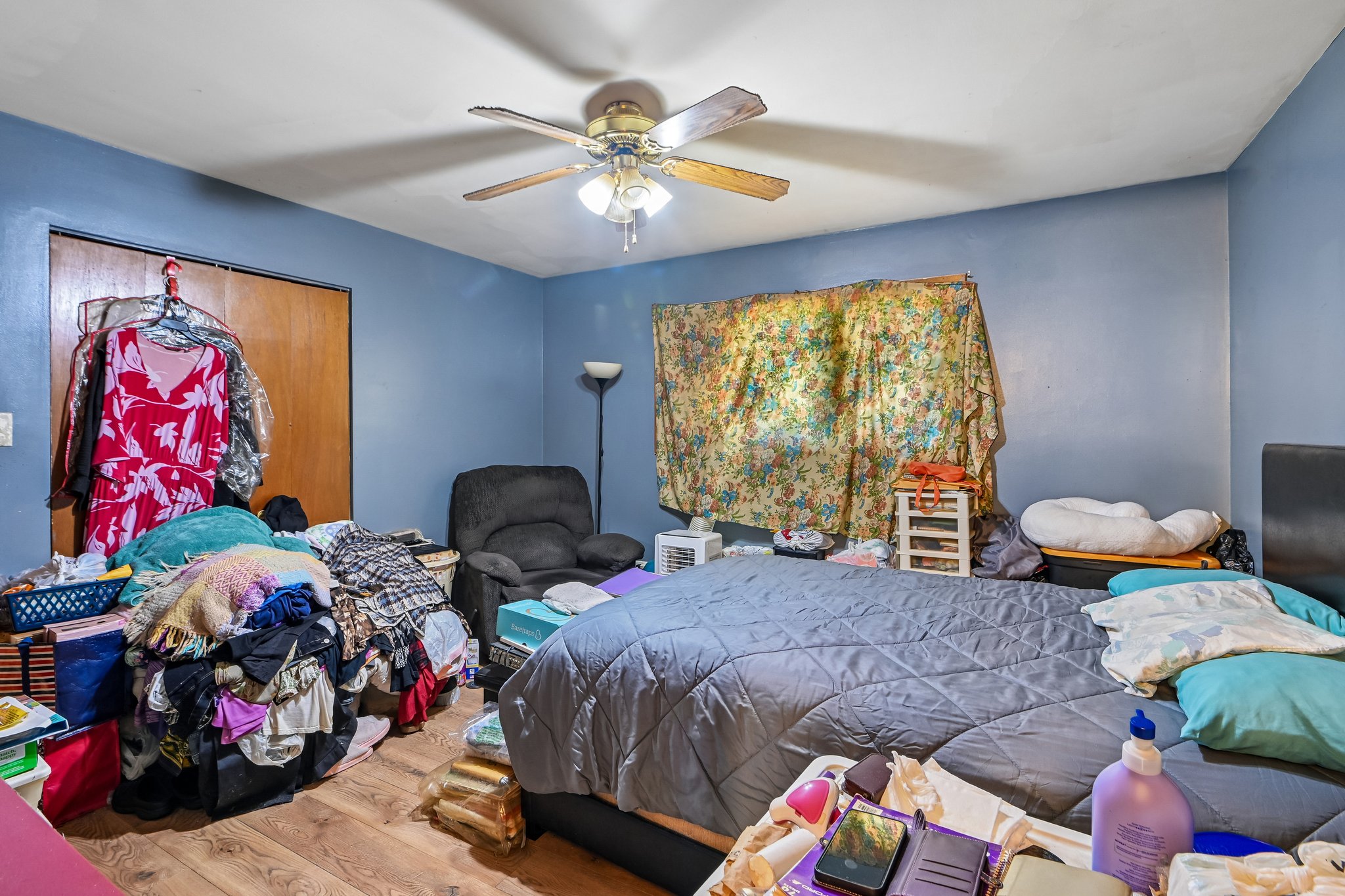 Woodview Ave-S2010-014.jpg