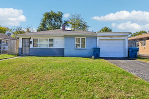 Woodview Ave-S2010-002.jpg