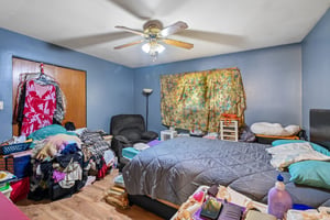 Woodview Ave-S2010-014.jpg