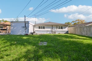 Woodview Ave-S2010-028.jpg