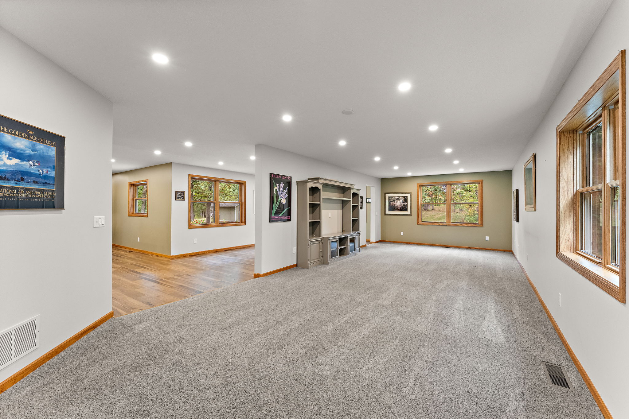 Family Room Main Level  (46)
