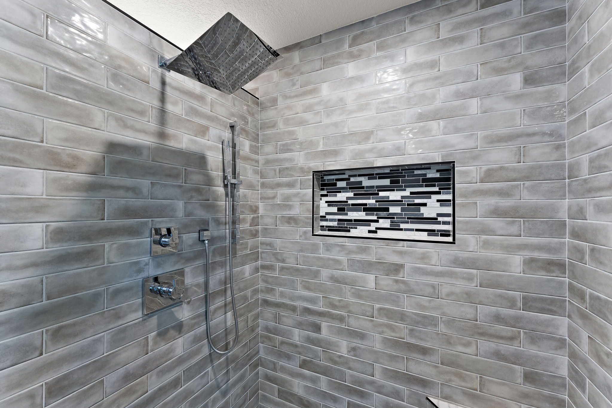 PB 1 Bathroom 1  - Walk-In Shower  (59)