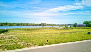  Photo 0