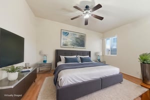 DSC01397_autoremove_21387557 virtually staged.jpeg