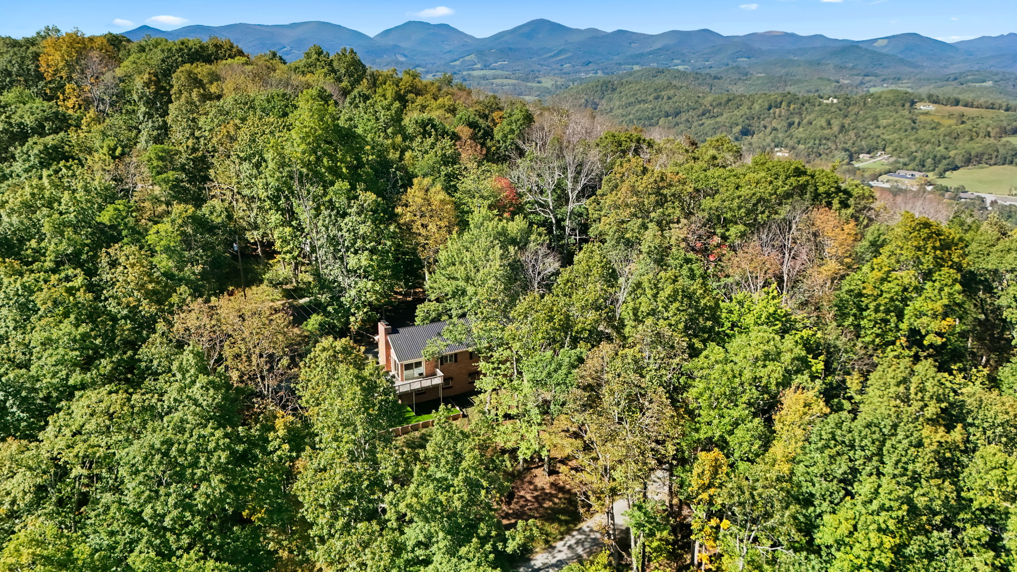 DJI_20251002032216_0033_D