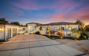 01 - Front View (Twilight)