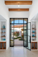05 - Foyer