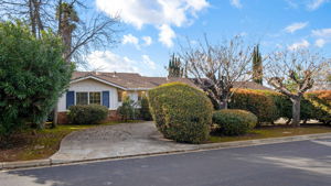 This image has been digitally altered. See original photo.