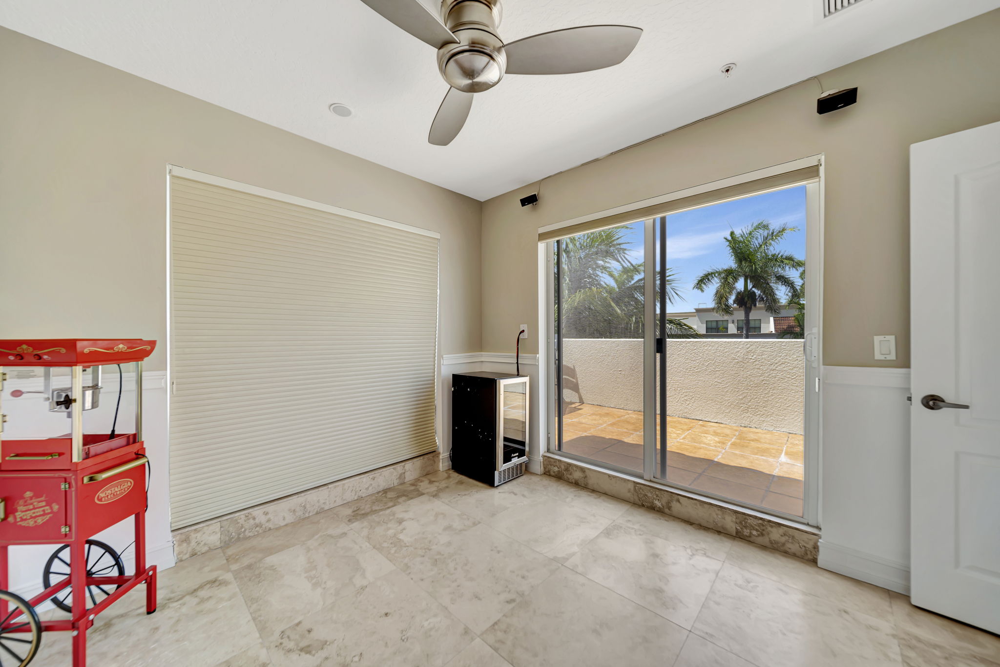 18666 NW 54th Ct, Miami Gardens, FL 33055, US Photo 19