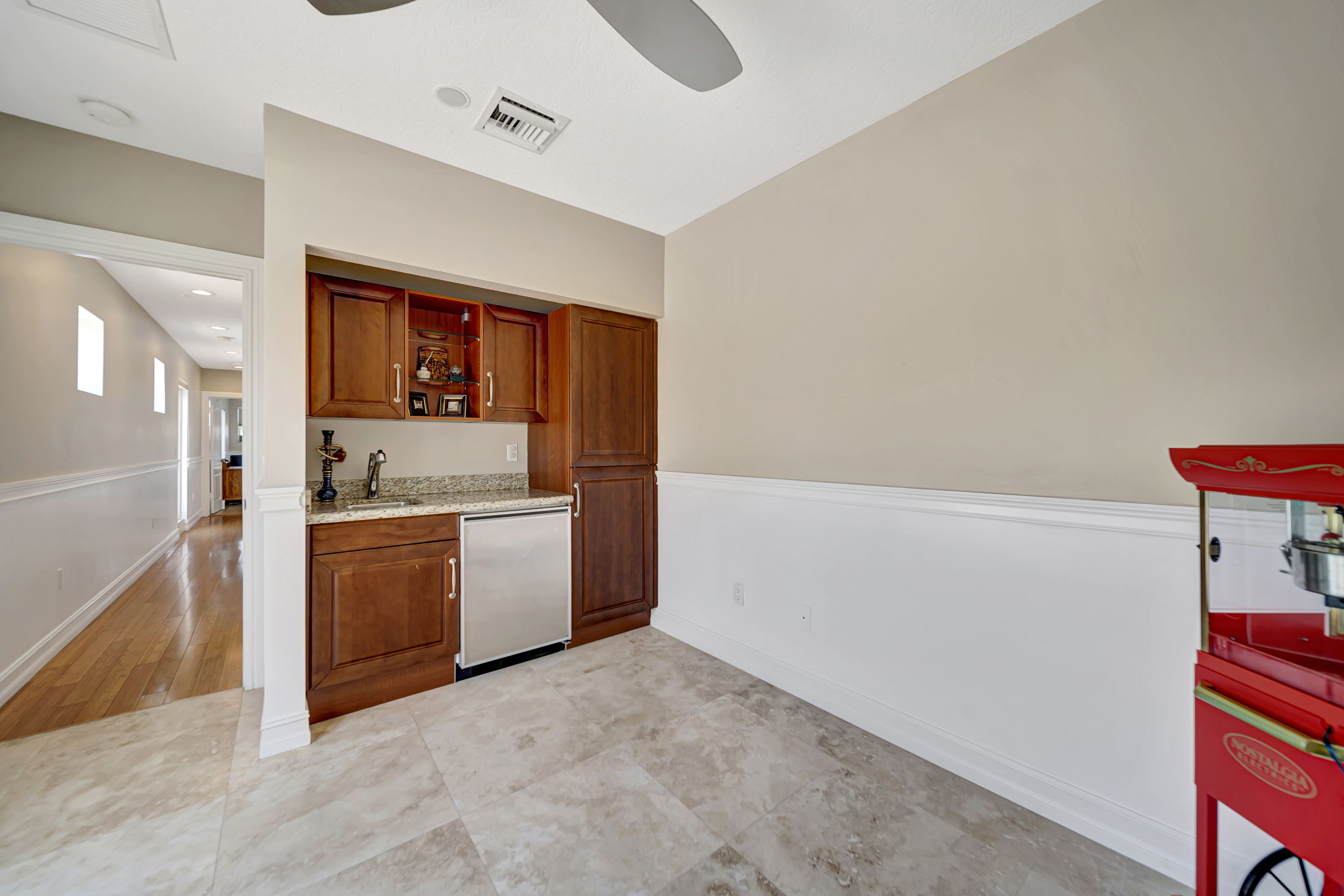 18666 NW 54th Ct, Miami Gardens, FL 33055, US Photo 18