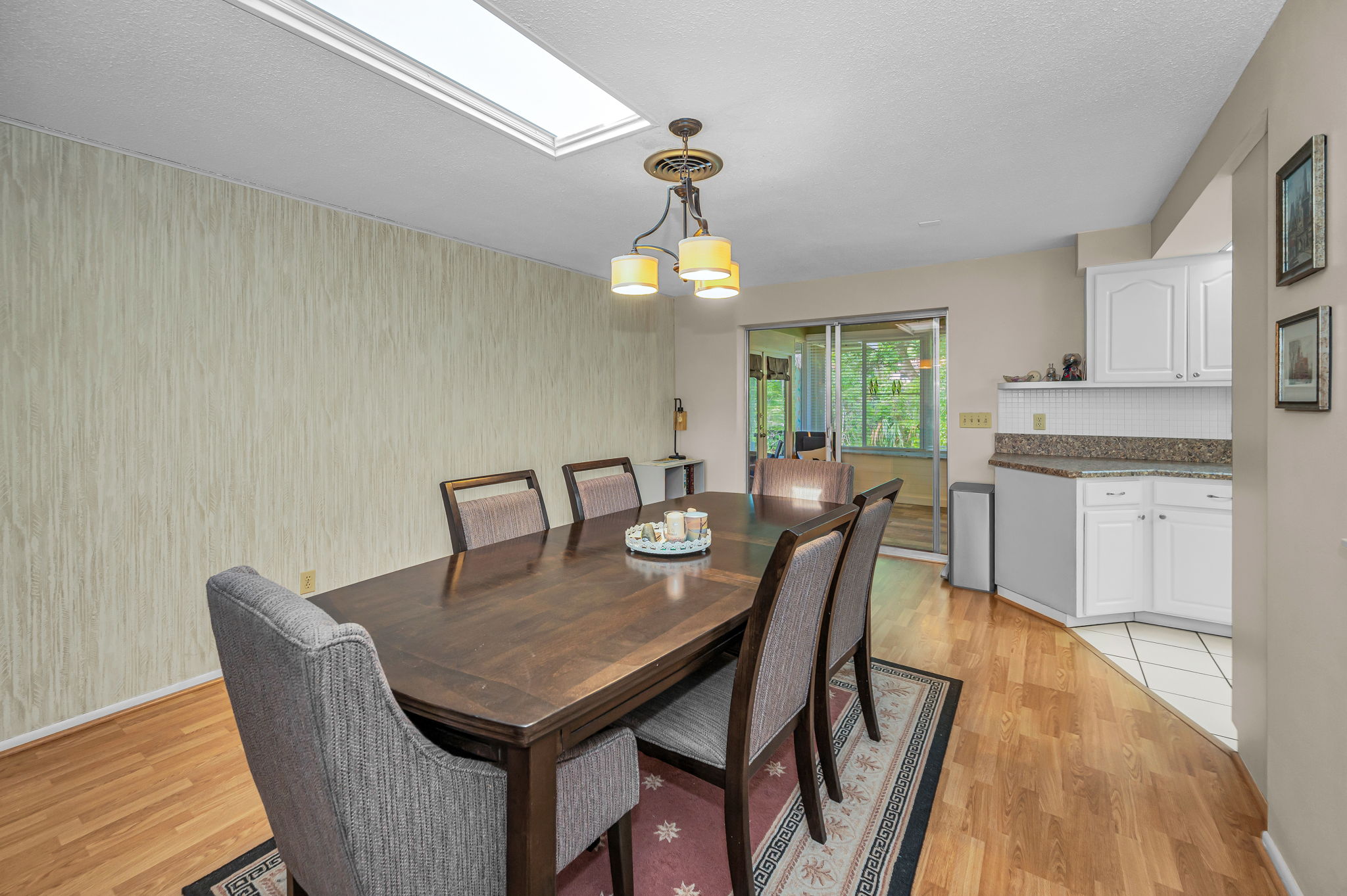 Dining Room2