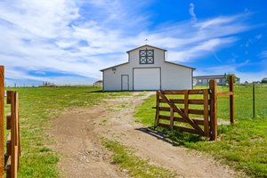Barn