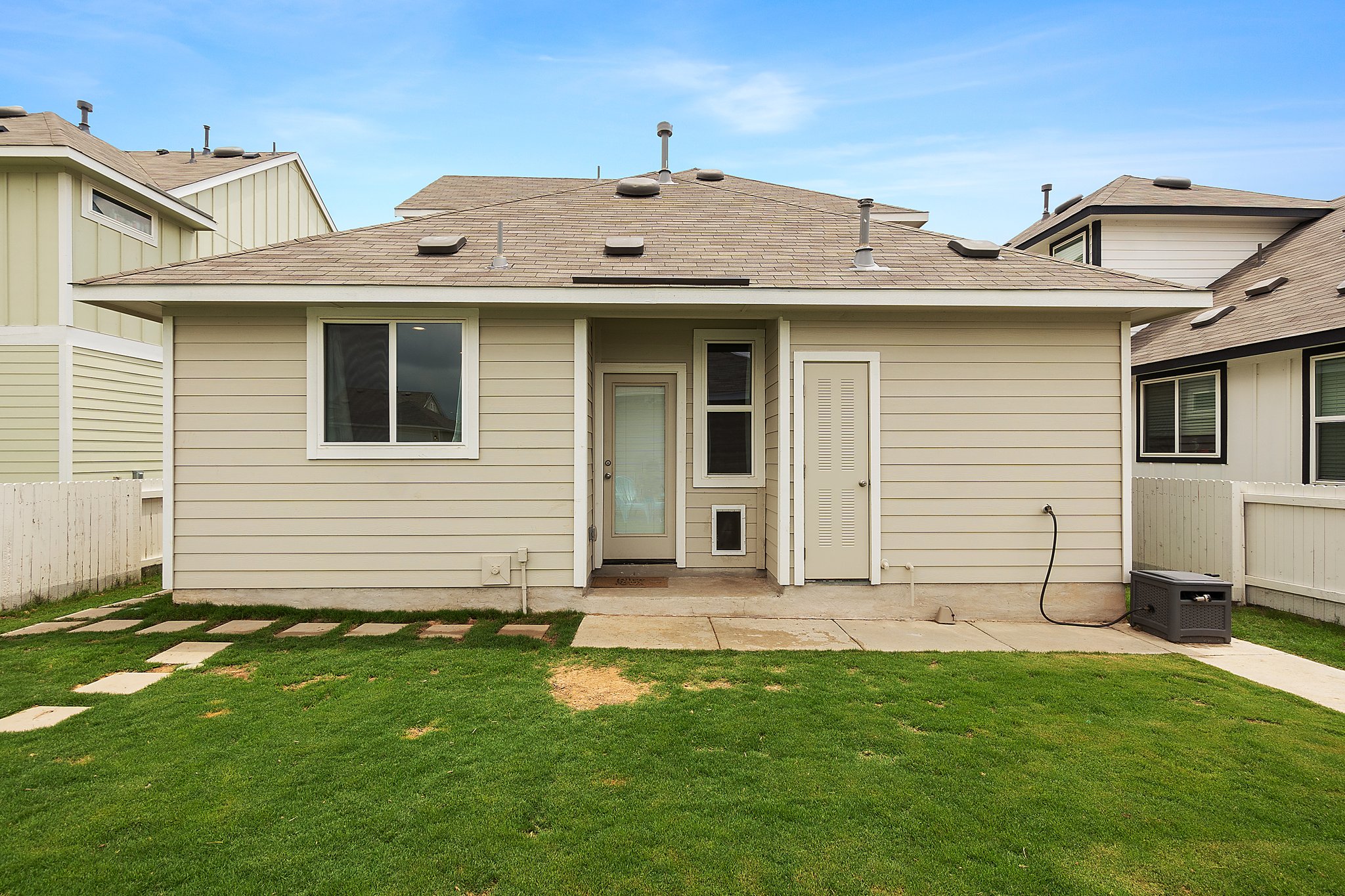 1369 Goforth Rd, Niederwald, TX 78640