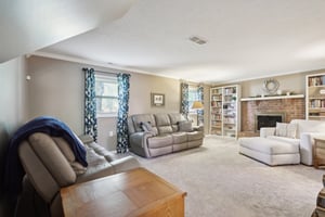 S Daisy Ln-004.jpg