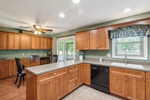 S Daisy Ln-011.jpg