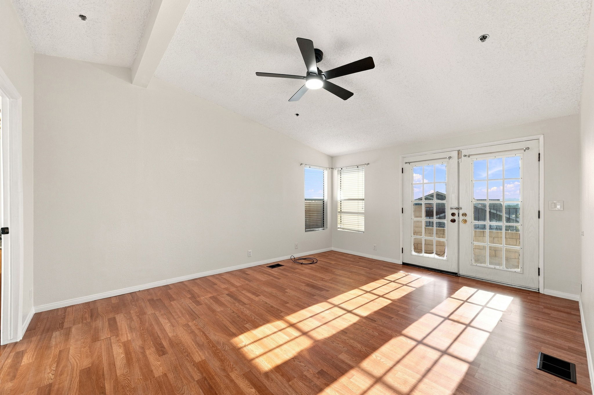 017_F8_13691 Gavina Ave 625